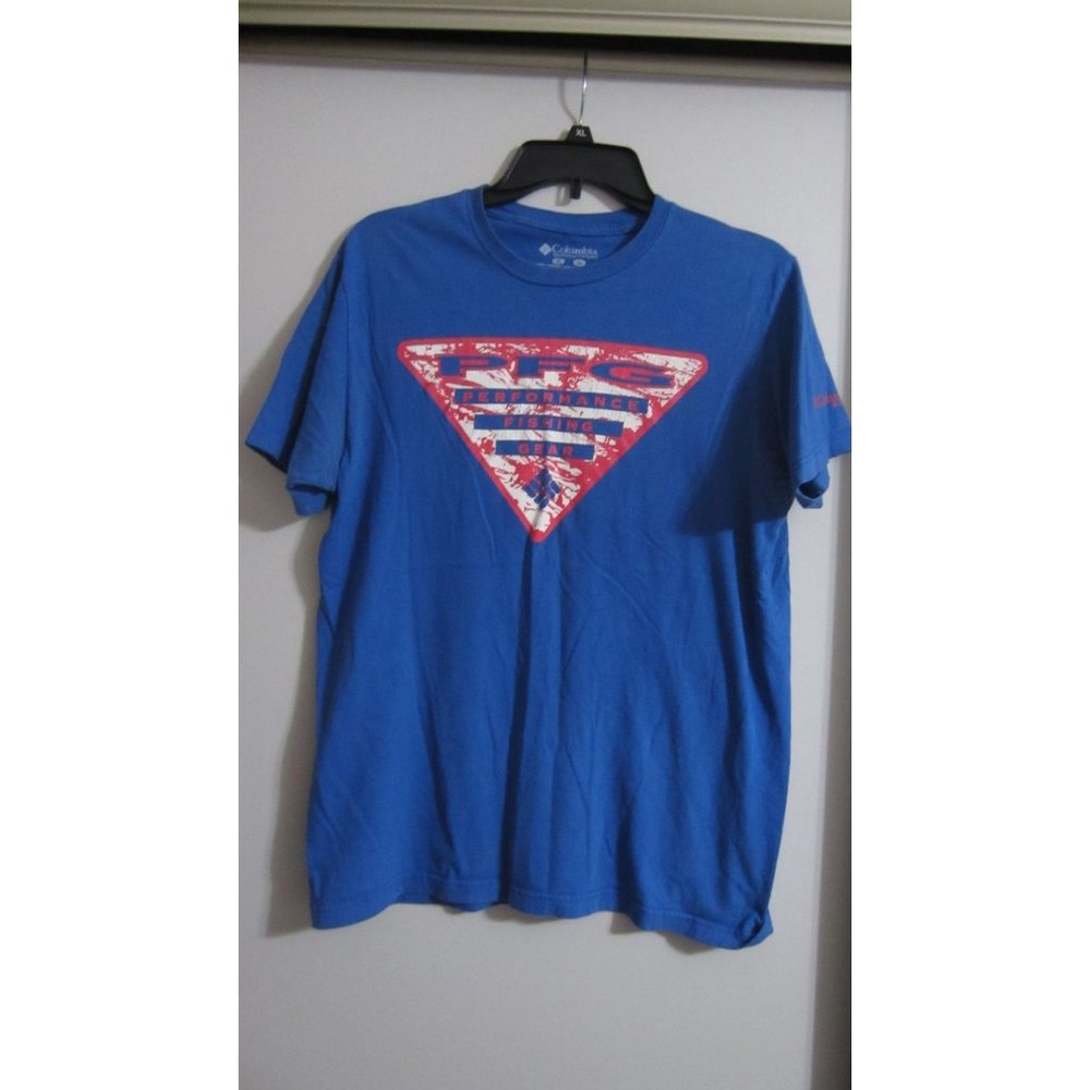 Columbia Medium PFG Casual Outdoor T-Shirt